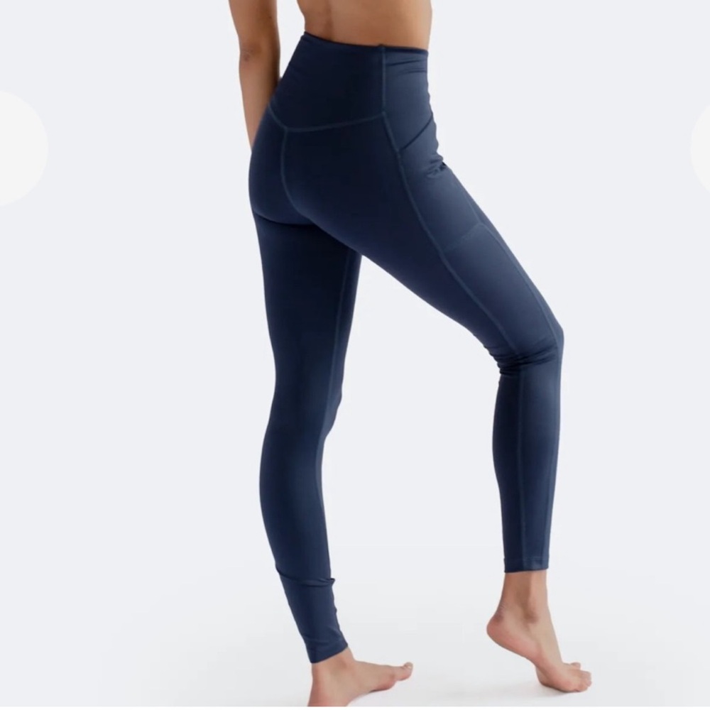 Girlfriend Collective Compressive Pocket Dark Blue Leggings